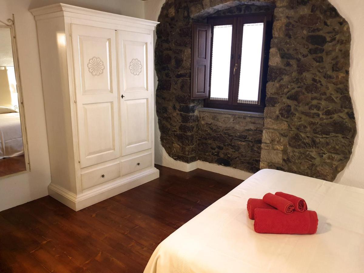 The Templars Guesthouse サントゥ・ルッスルジュ エクステリア 写真