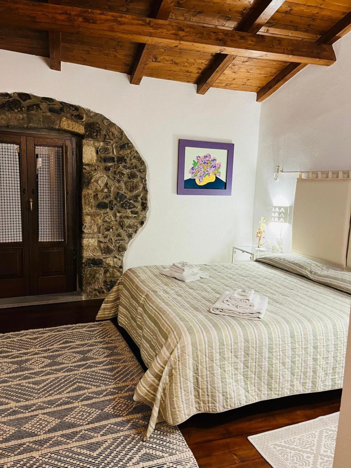The Templars Guesthouse サントゥ・ルッスルジュ エクステリア 写真