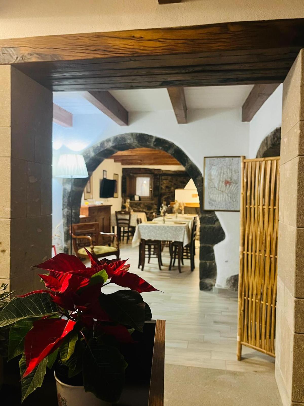 The Templars Guesthouse サントゥ・ルッスルジュ エクステリア 写真